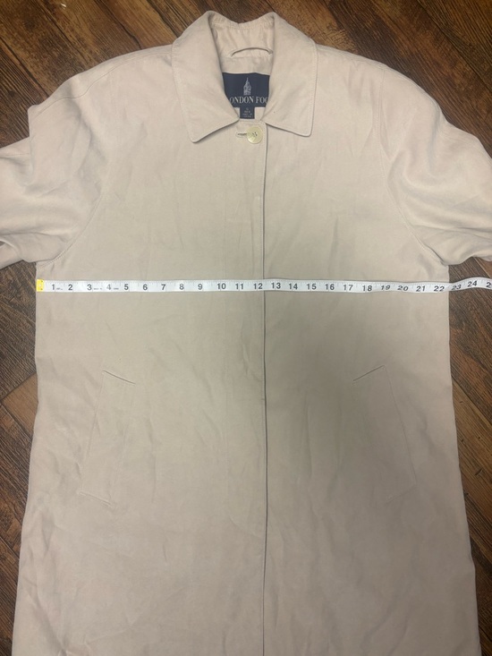 London Fog Women's Beige Trench Coat - Picture 14 of 15